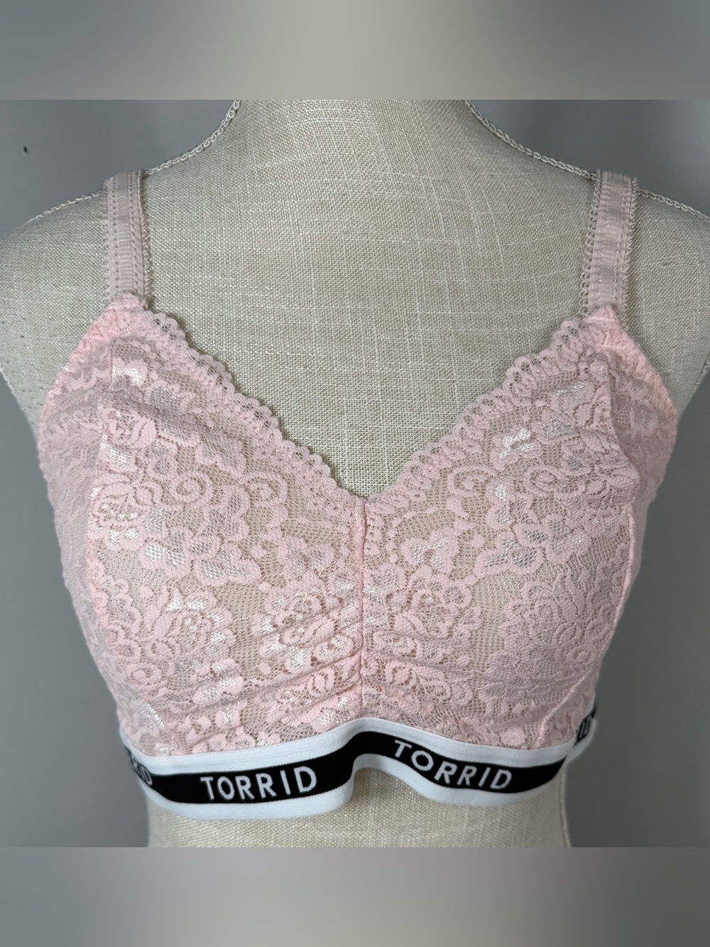 Torrid Curve Light Pink Unlined Allover Lace Bralette Size 0